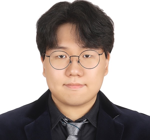 Hwan Kim